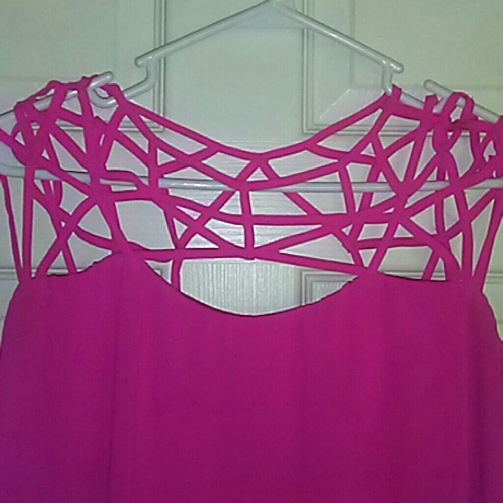 Dress - Picture 2 of 3